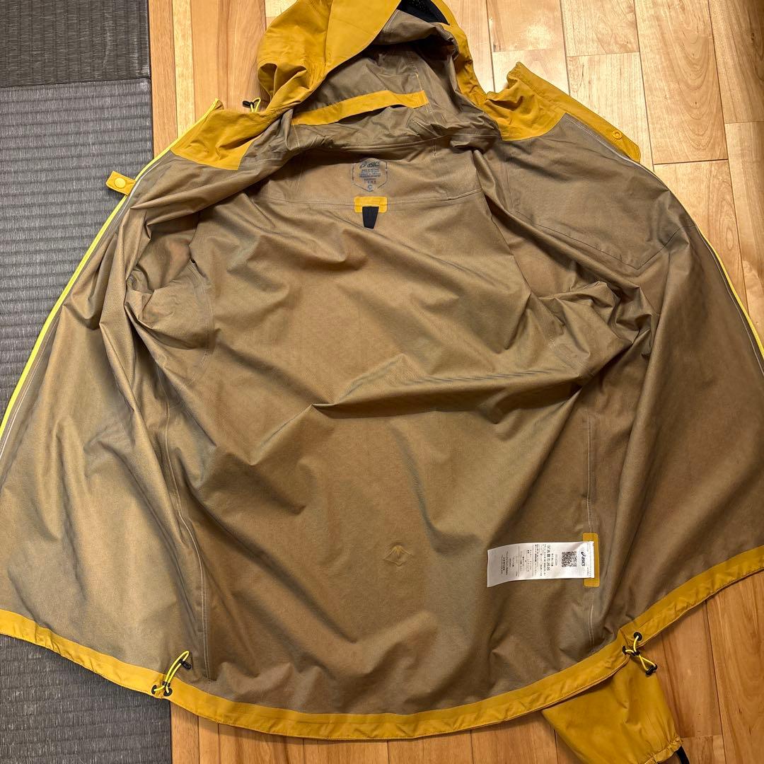 アシックス　FUJITRAIL防水浸透ジャケット　Mサイズ