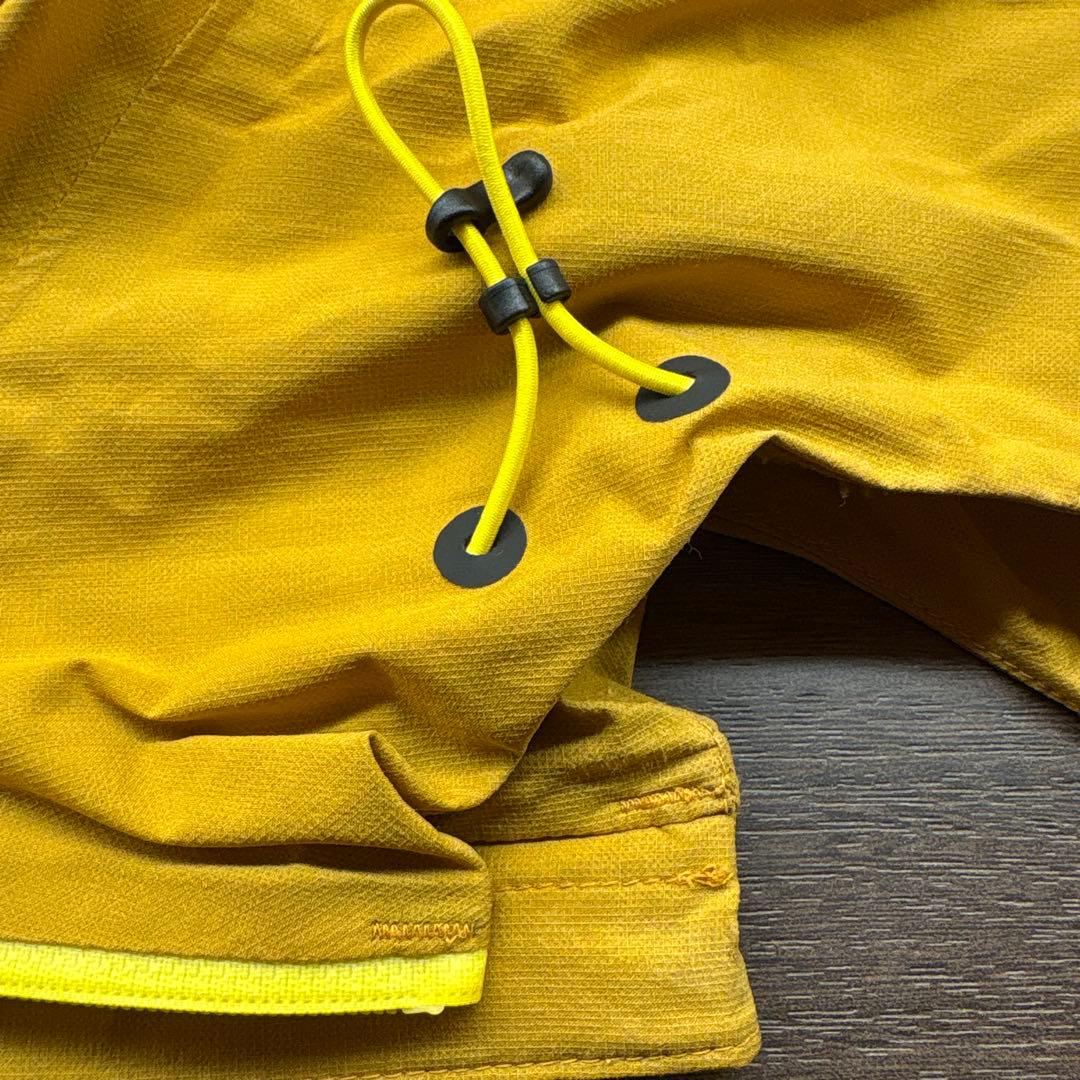 アシックス　FUJITRAIL防水浸透ジャケット　Mサイズ