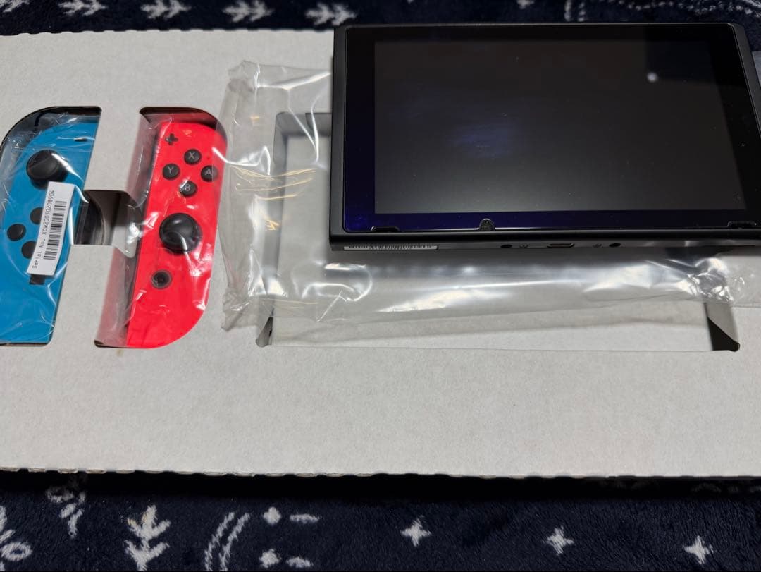 Nintendo Switch 青/赤 + プロコントローラー + ケース
