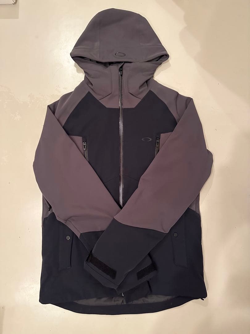 OAKLEY スノーボードウェア フード付き