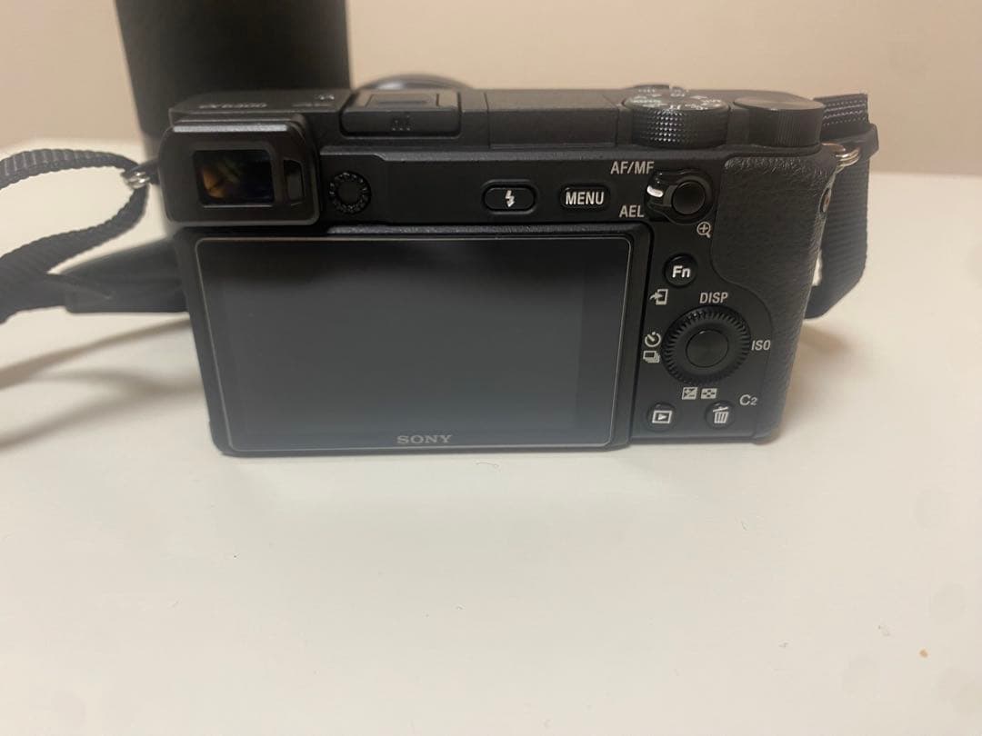 SONY α 6400ミラーレスカメラ 2本レンズ付き