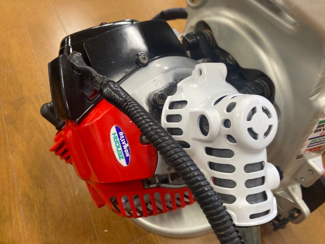 ゼノア 背負い式刈払機 くるくるカッター BK2650EZ 実働品