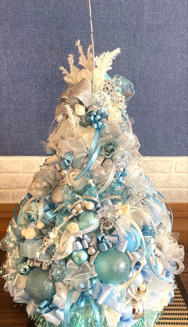 青と白のクリスマスツリー❣️Ｓtitch_luv❣️