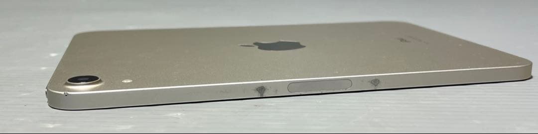 iPadmini6th generation64GB 画面の側面が壊れています。