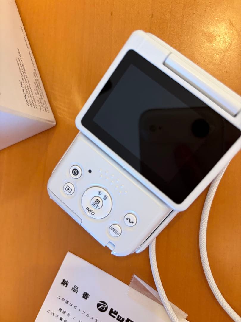 10/8まで　未使用　canon vlog コンデジ　powershot v10