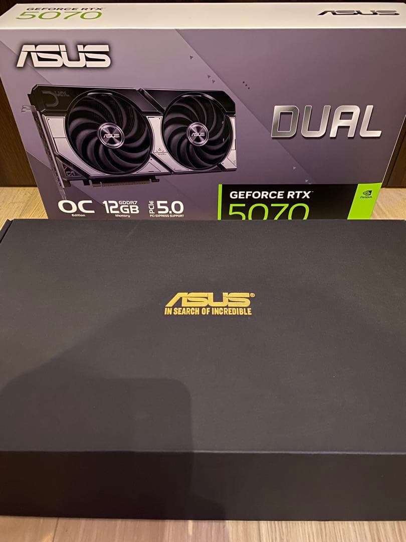 ASUS グラフィックボード RTX5070