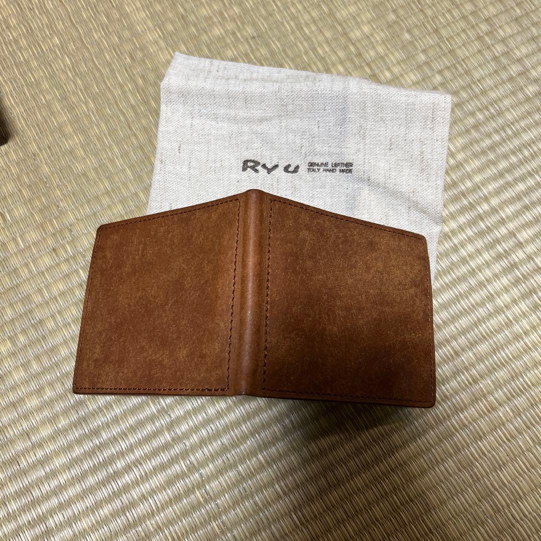 新品　Ryu 二つ折り財布　ケース＆パスケース カードケース セット