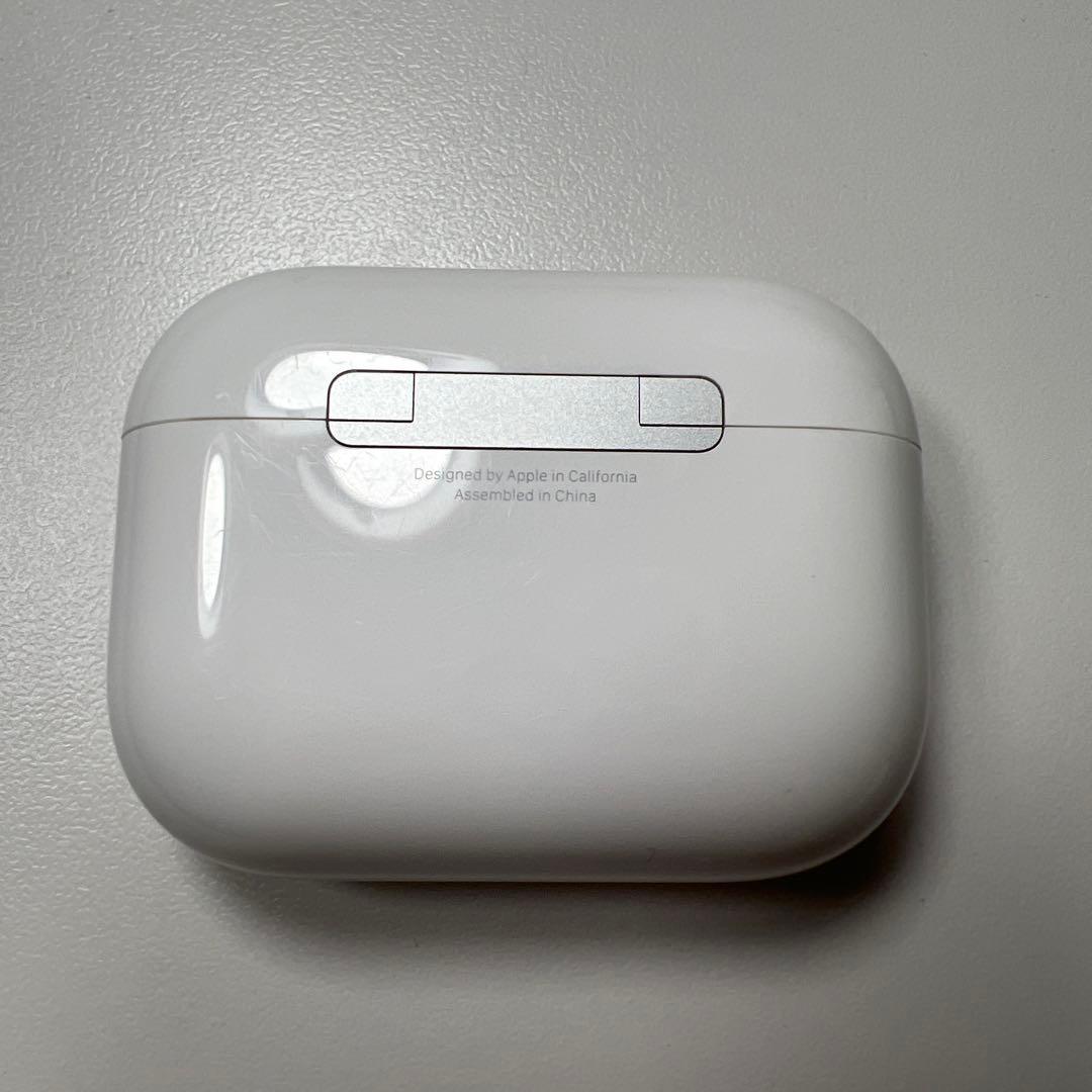 Apple AirPods Pro 第3世代 充電ケース A3122 56
