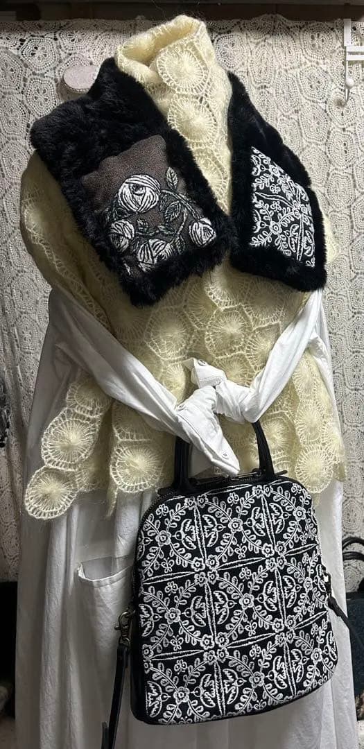 51216Cミナペルホネンハンドメイド おすましブガッティ＆マフラーセット