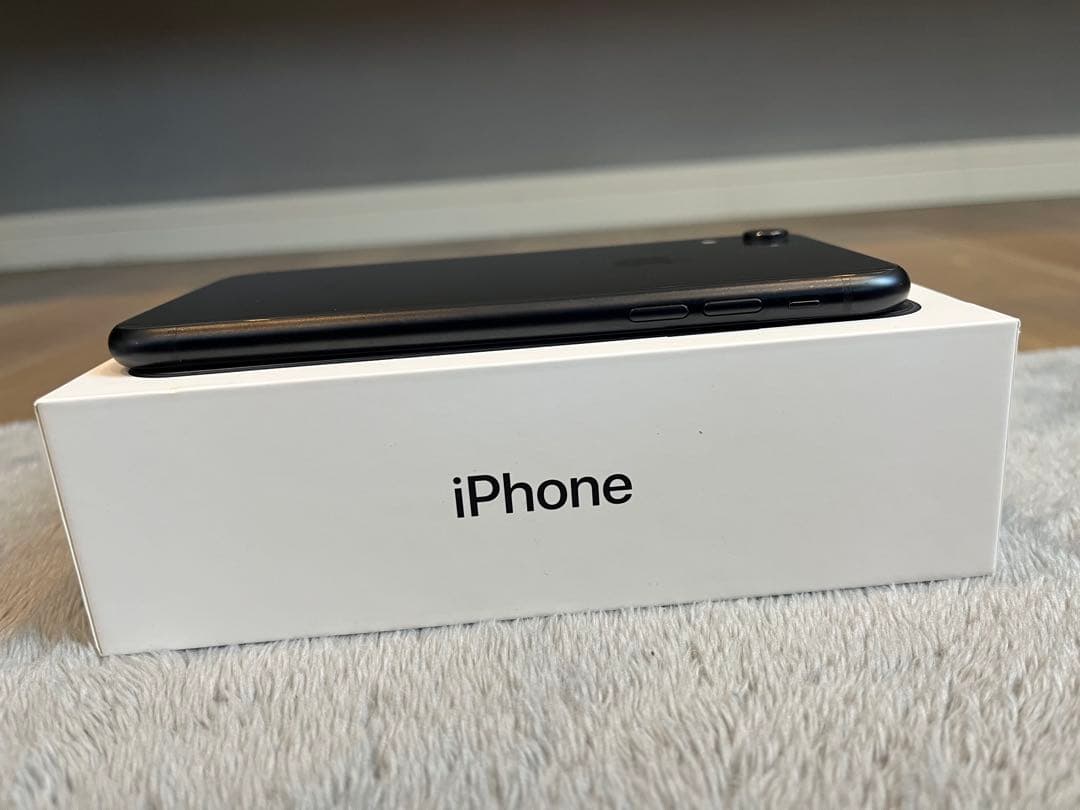 Apple iPhone XR 64GB ブラック SIMフリー 箱あり