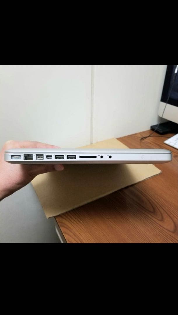 Apple Macbook Pro 15 インチ