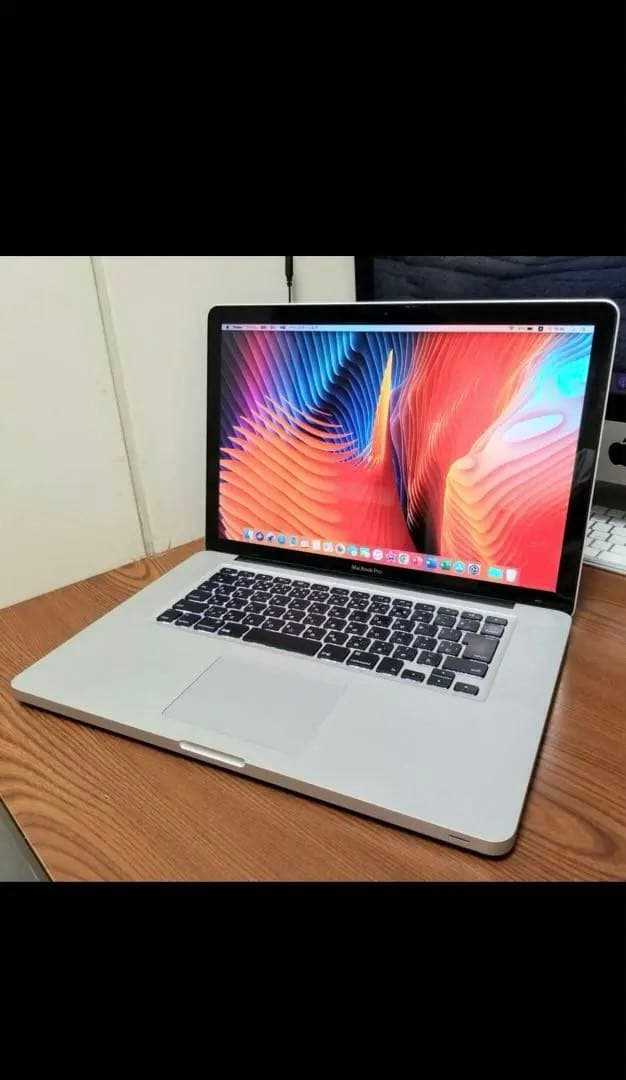 Apple Macbook Pro 15 インチ