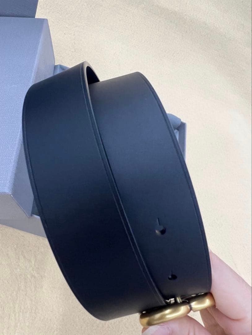 BALENCIAGA ブラック ベルト ゴールドバックル