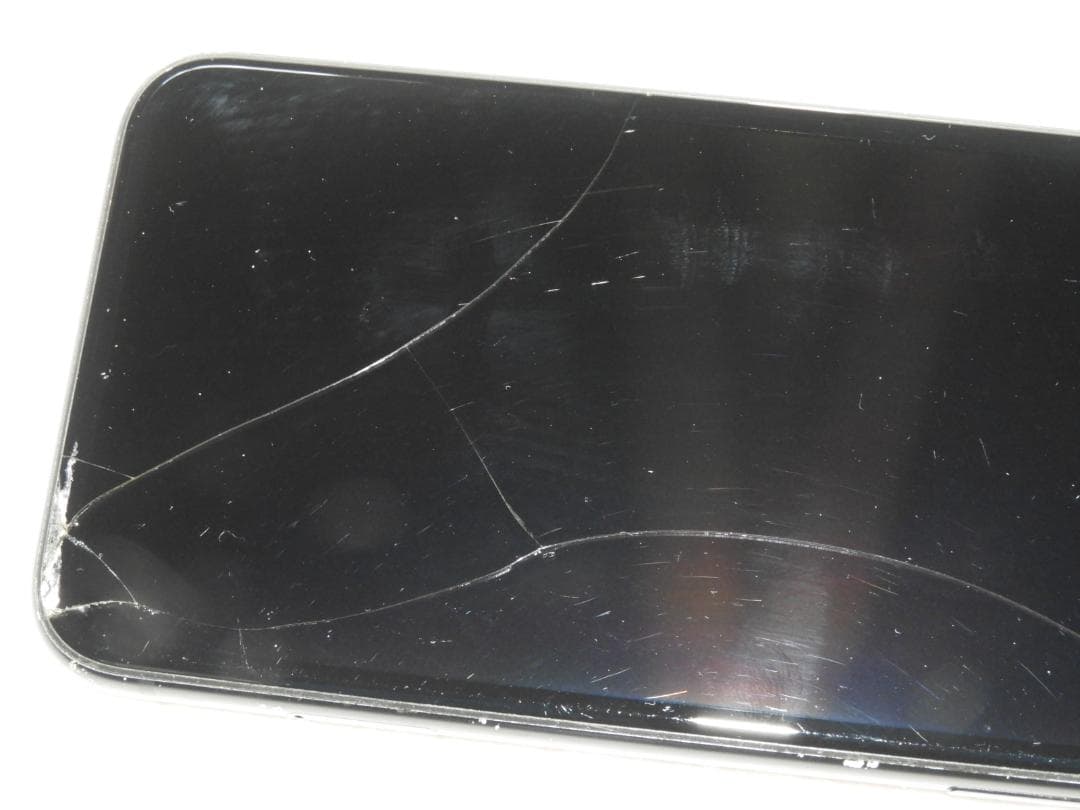 iPhoneXR 64GB A2106 MT002J/A SIMフリー ジャンク