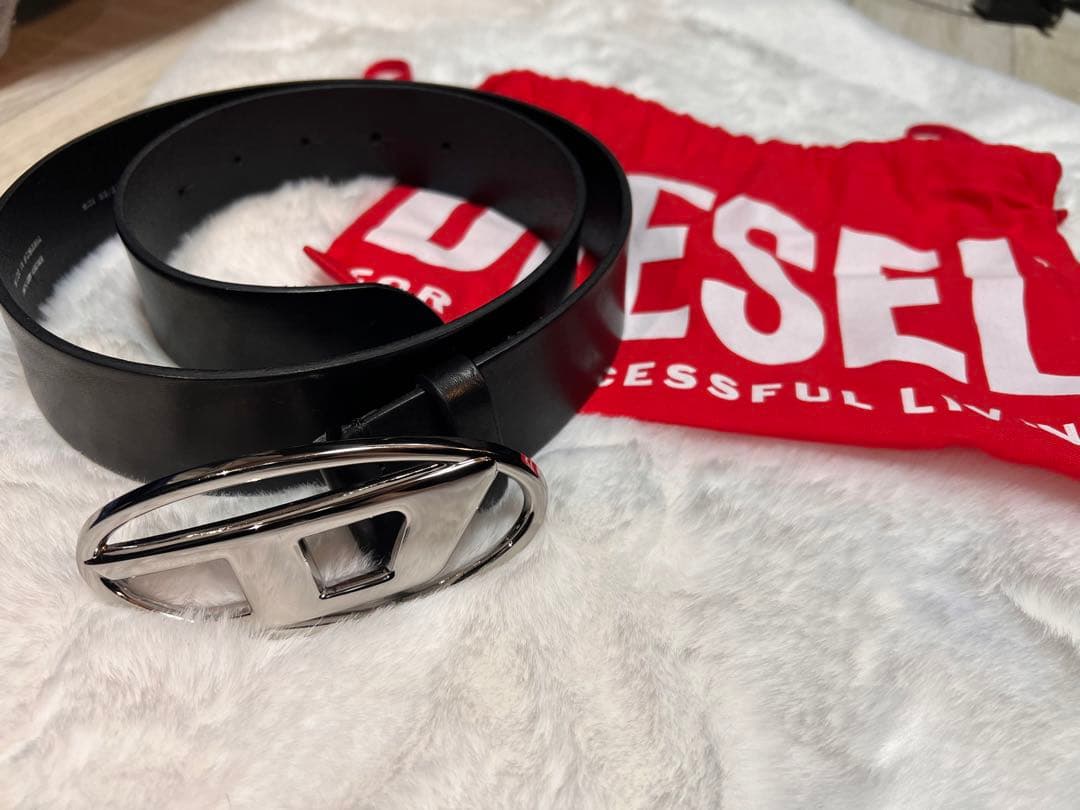 DIESEL ブラックベルト シルバーバックル サイズ　80