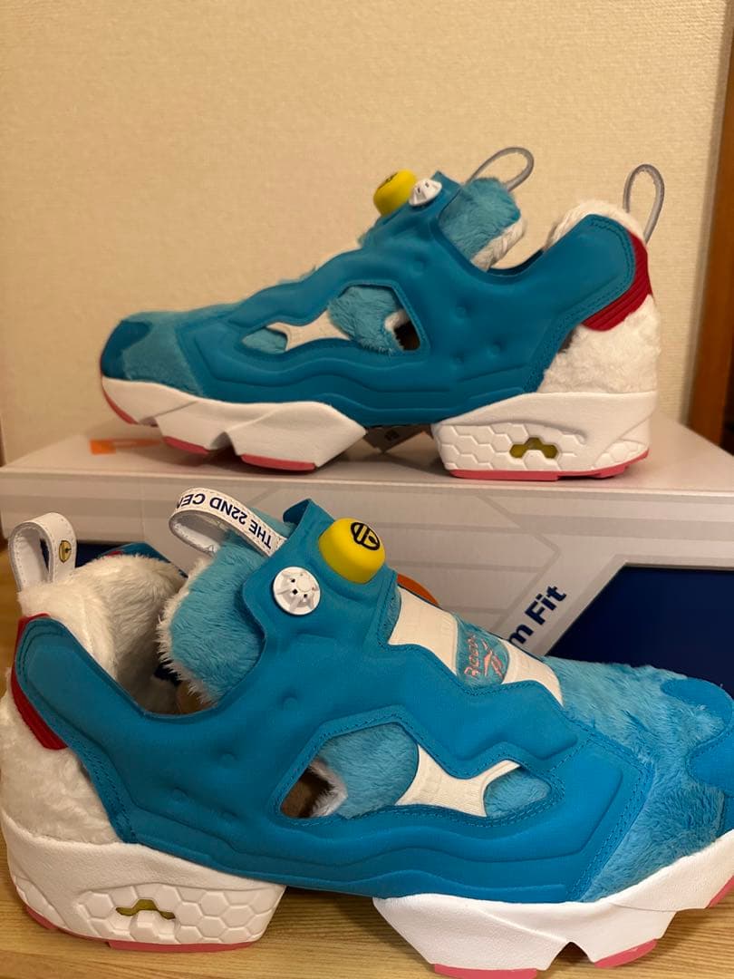 ゴ*ロ様 【新品】リーボック InstaPumpFury OGドラえもん