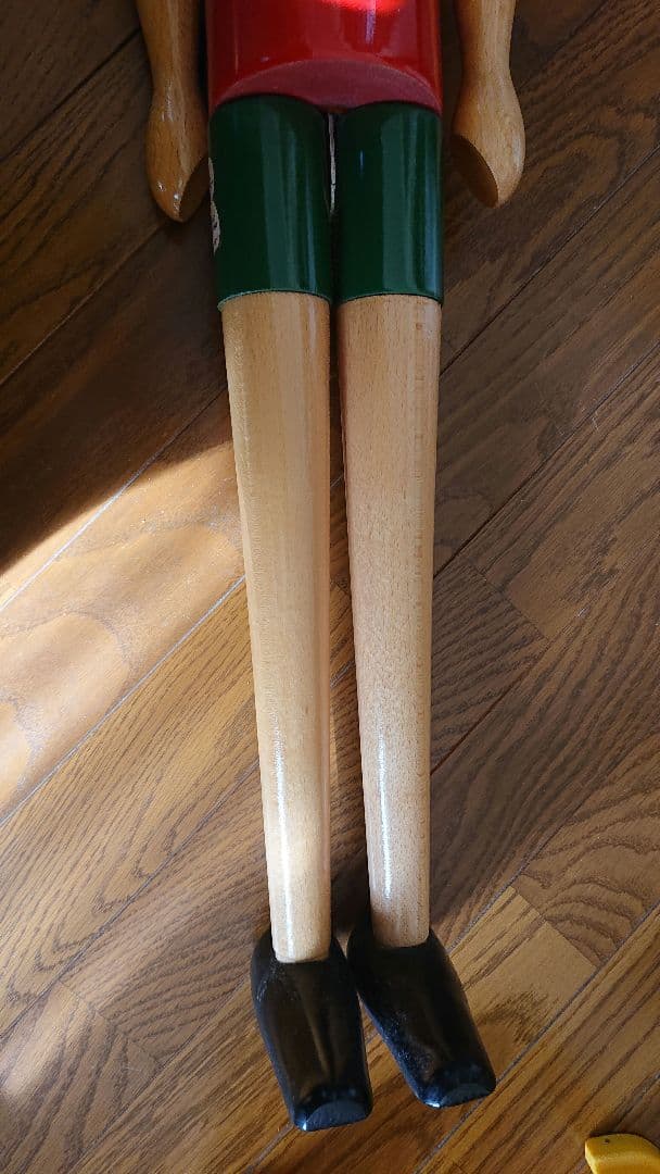 かつくん 木製ピノキオ人形 高さ約93cm 横幅約20cm