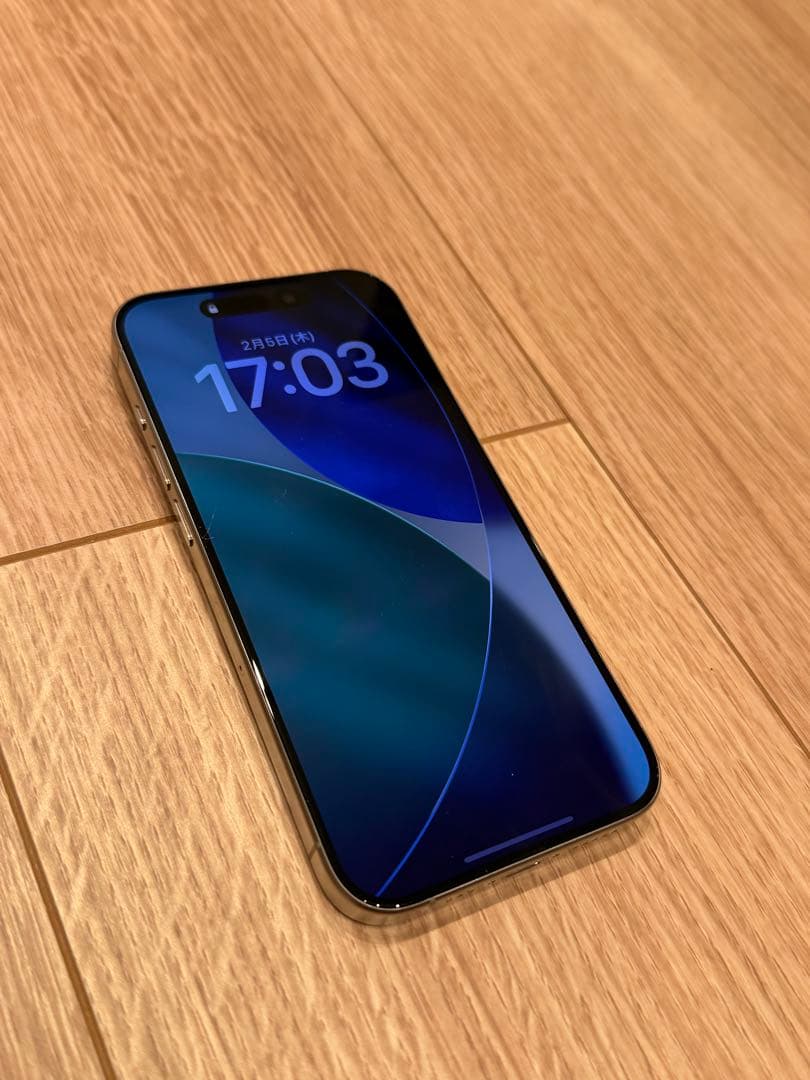 Apple iPhone 15 Pro 128GB ナチュラルチタニウム本体のみ