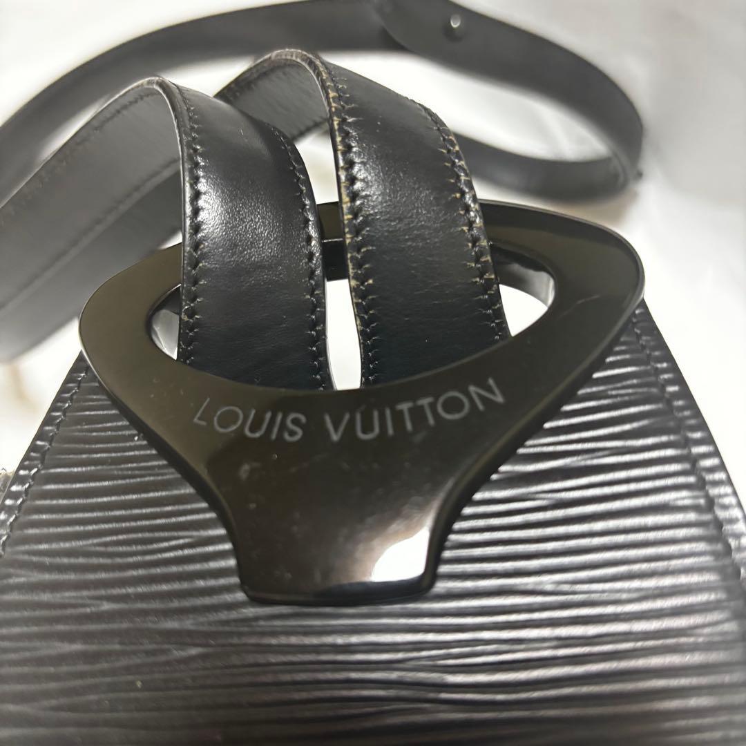 LOUIS VUITTON ルイヴィトン エピ ミニュイ ブラック M52392