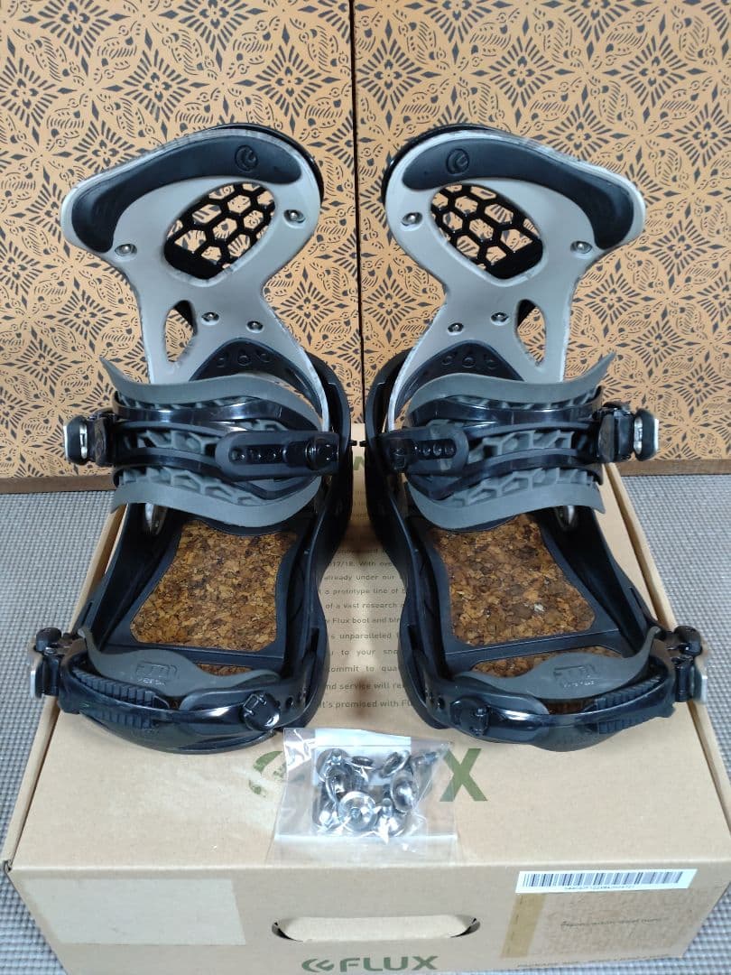 17-18 FLUX XV LTD Sサイズ フラックス ビンディング