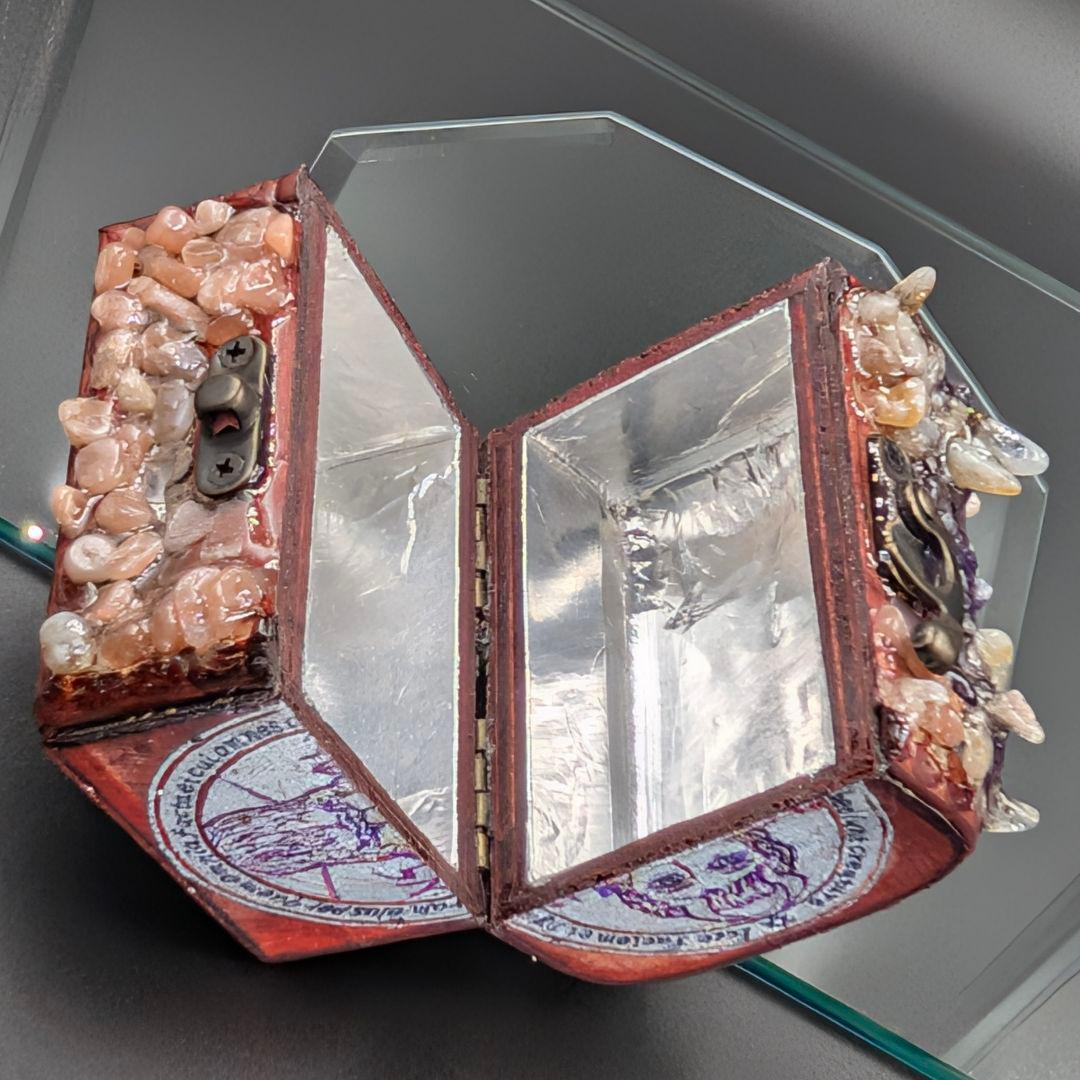 【ご予約品】ソロモン王の鍵 護符魔術オルゴンボックス 〜太陽の護符エルシャダイ〜