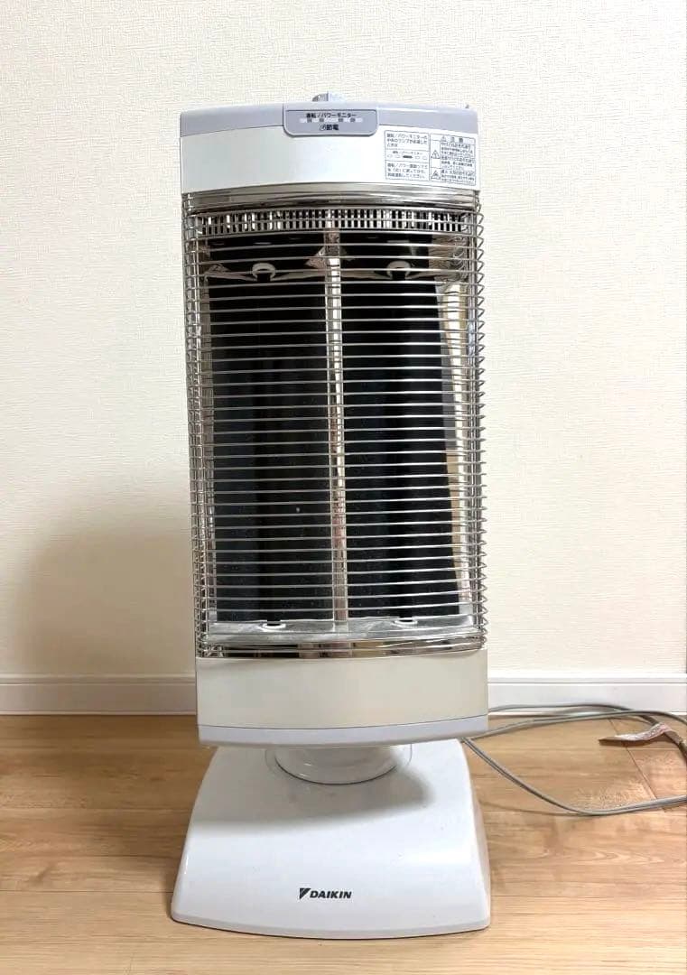 DAIKIN セラムヒーター　ERFT11US-W ※説明書付き