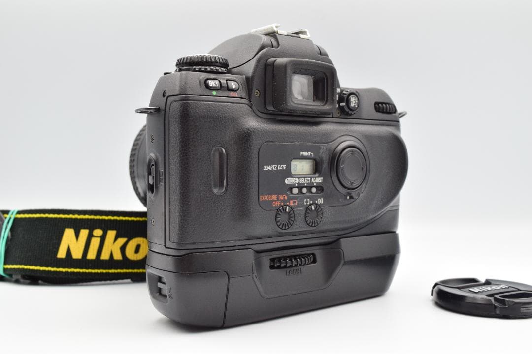 フィルムカメラ Nikon F80S AF NIKKOR 35-70mm