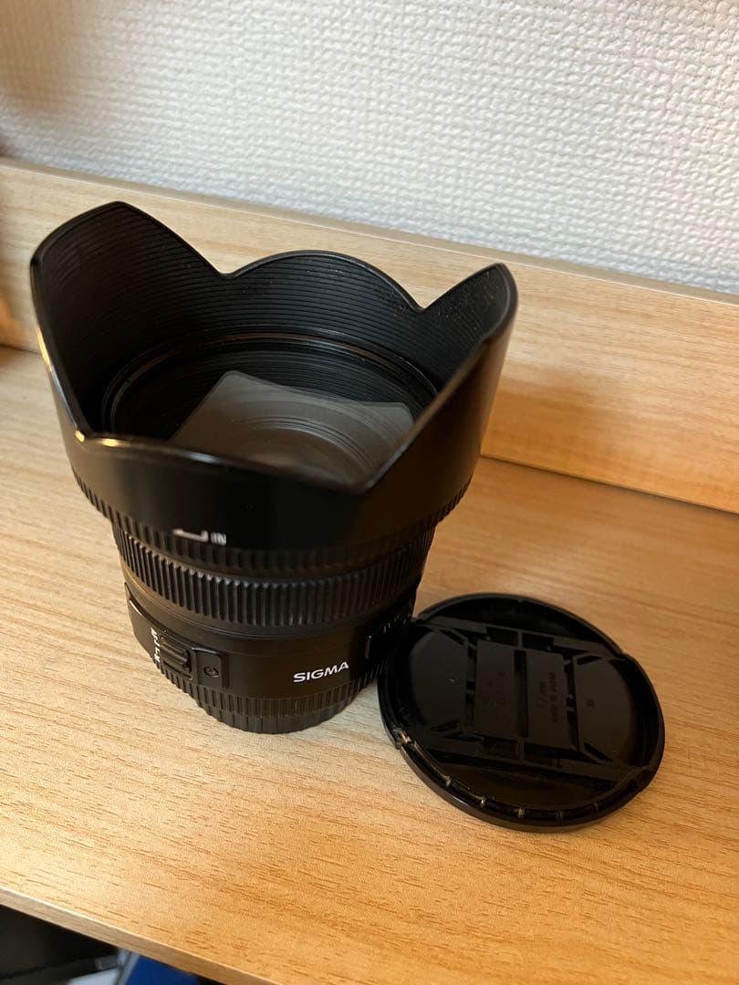 SIGMA 50mm F1.4 キャノン　EF 単焦点レンズ
