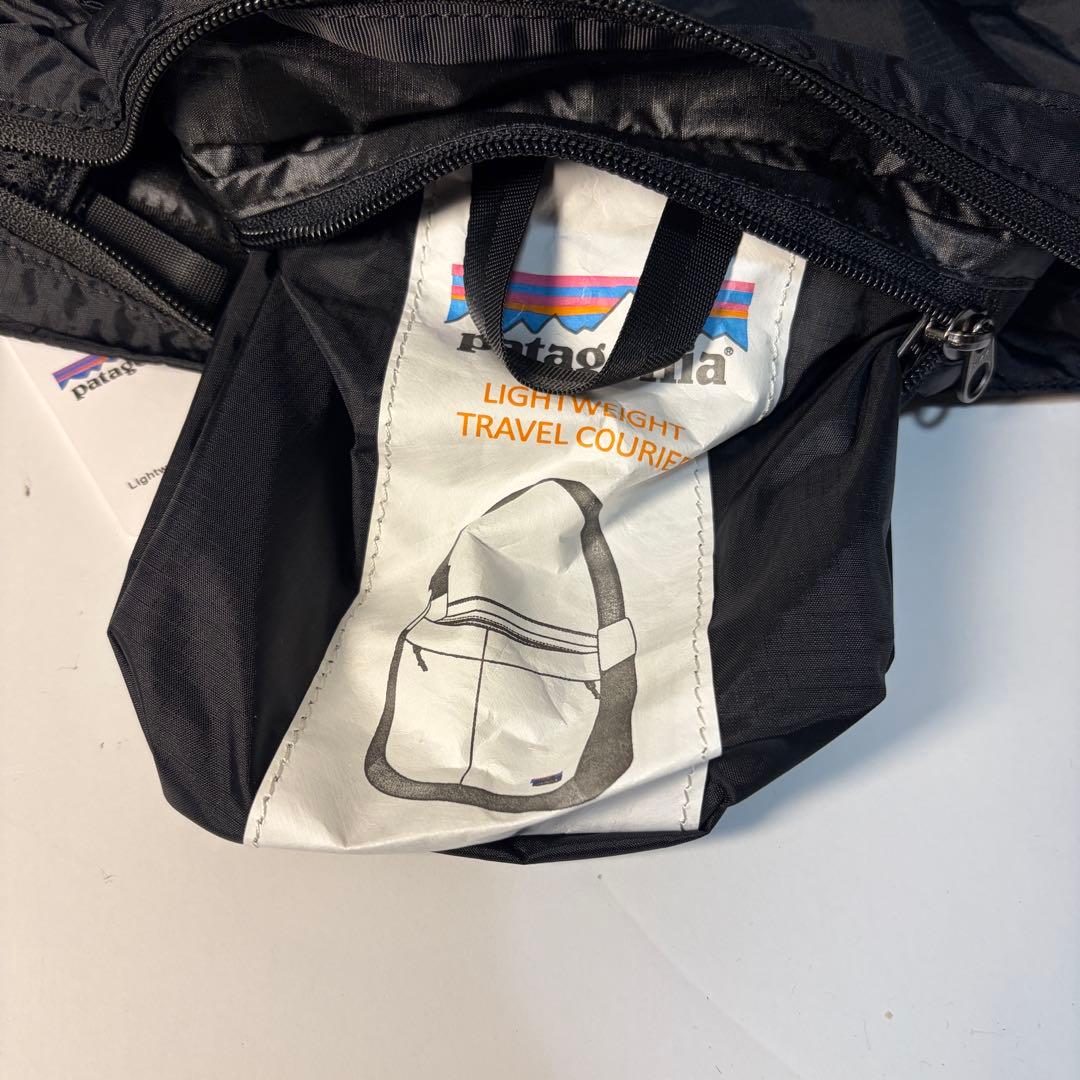 【新品】パタゴニア patagoniaライトウェイト トラベル クーリエ バッグ