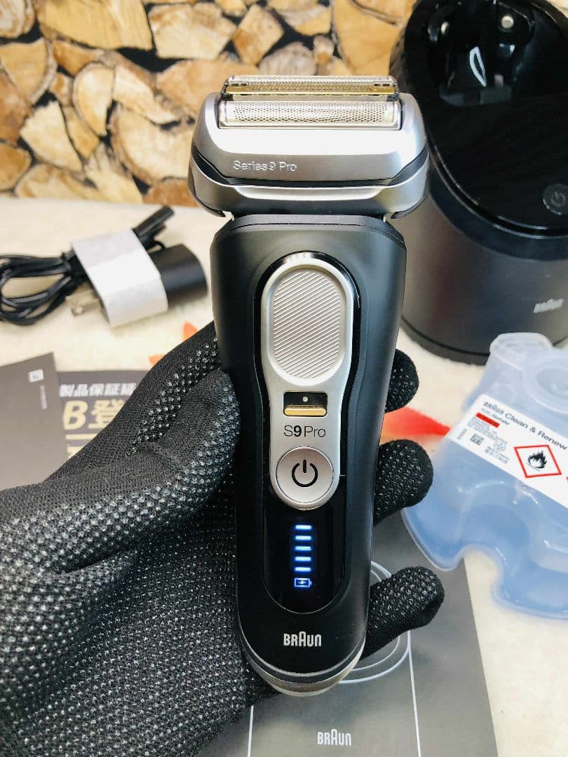 【美品】BRAUN シリーズ9 Pro 9450cc メンズ電気シェーバー