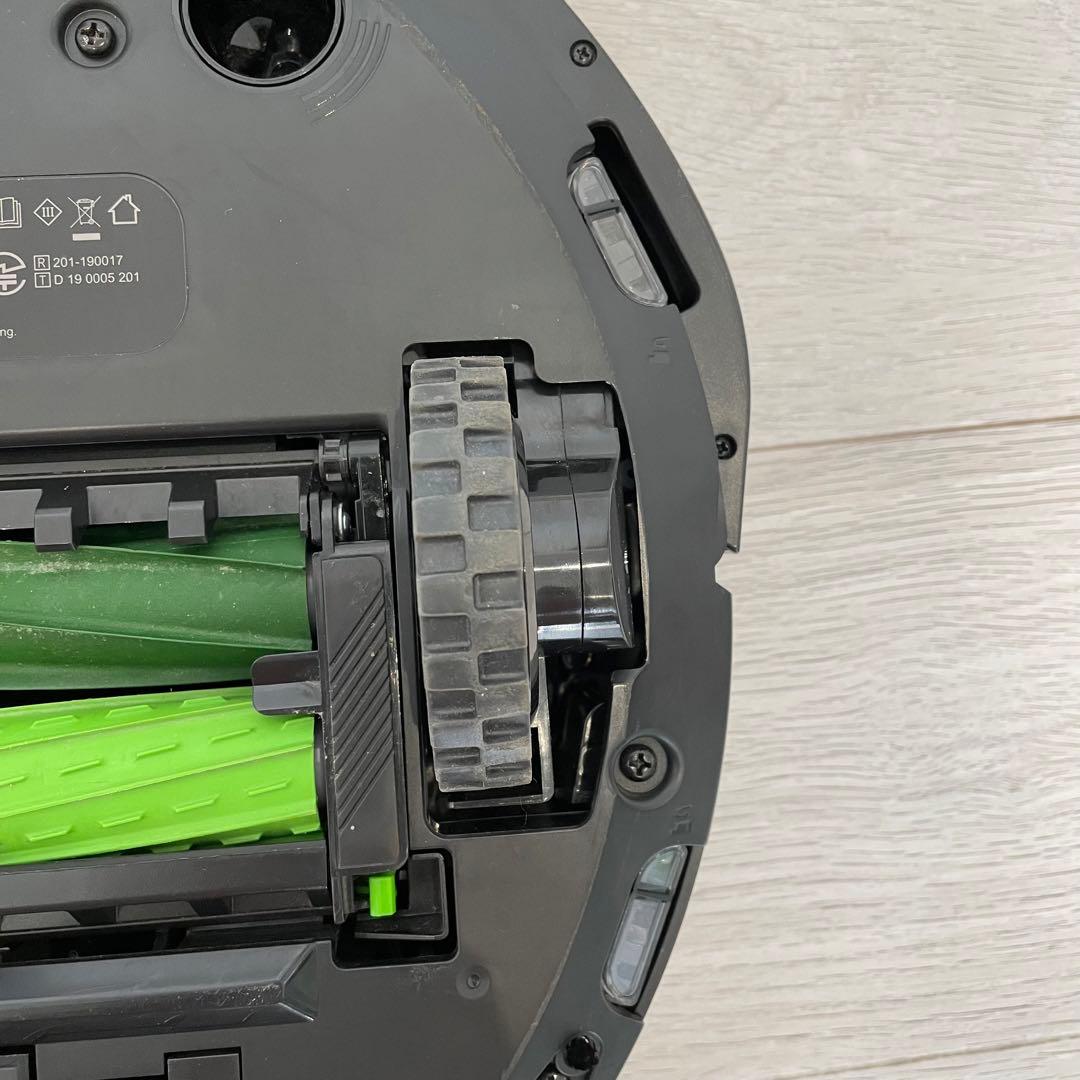 iRobot Roomba i7＋ロボット掃除機 本体　中古品