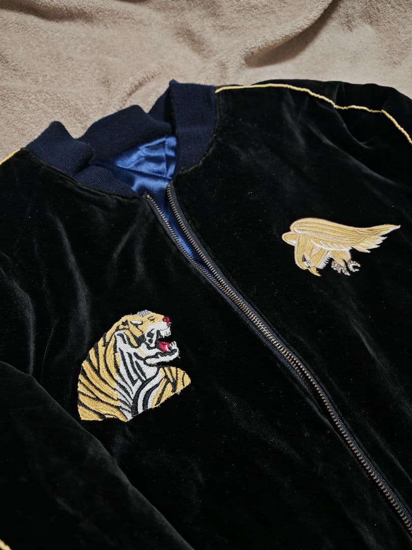 AVIREX USA 別珍 ２面用 虎 日本限定 スカジャン レーヨン