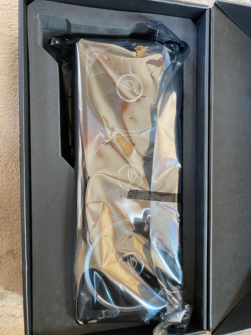 グラフィックボード・グラボ・ビデオカード ROG ASTRAL GeForce RTX 5080 16GB