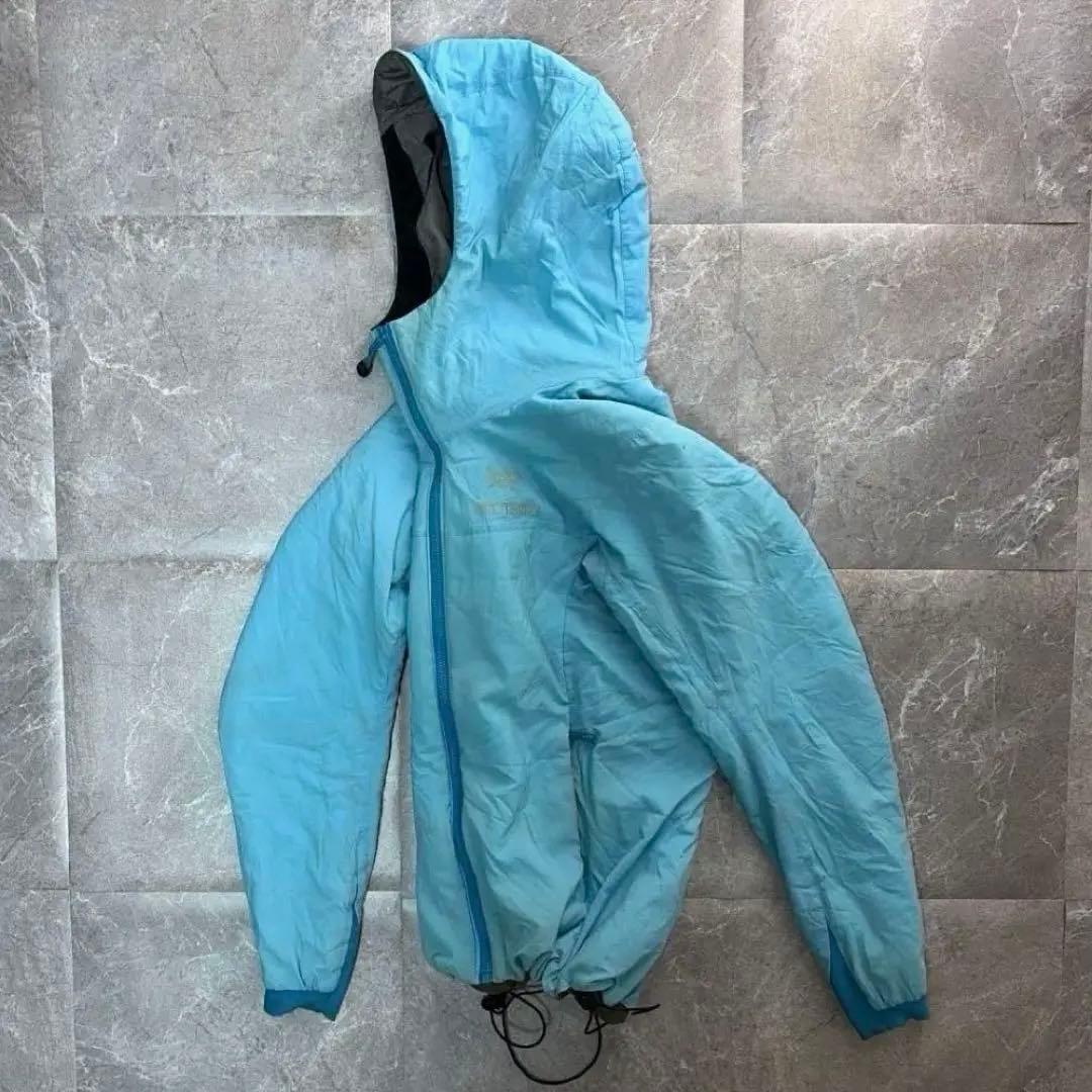 【超希少❗️】Arc'teryx ダウンジャケット アークテリクス 水色