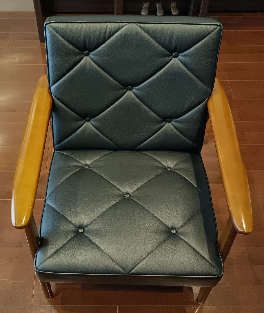 【送料込】カリモク　チェア 1人掛け　ブラック