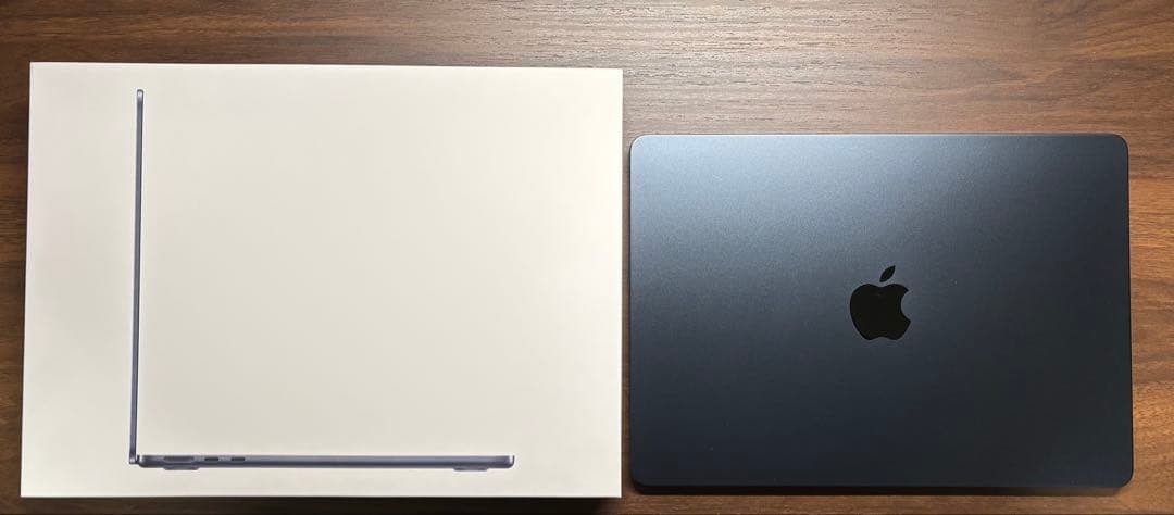 MacBook air M4 メモリ32GB 10コア　2TB