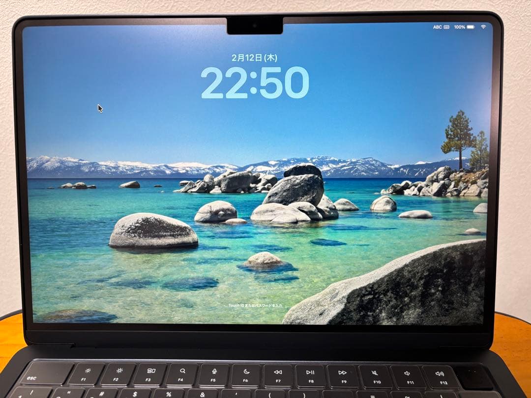 MacBook air M4 メモリ32GB 10コア　2TB