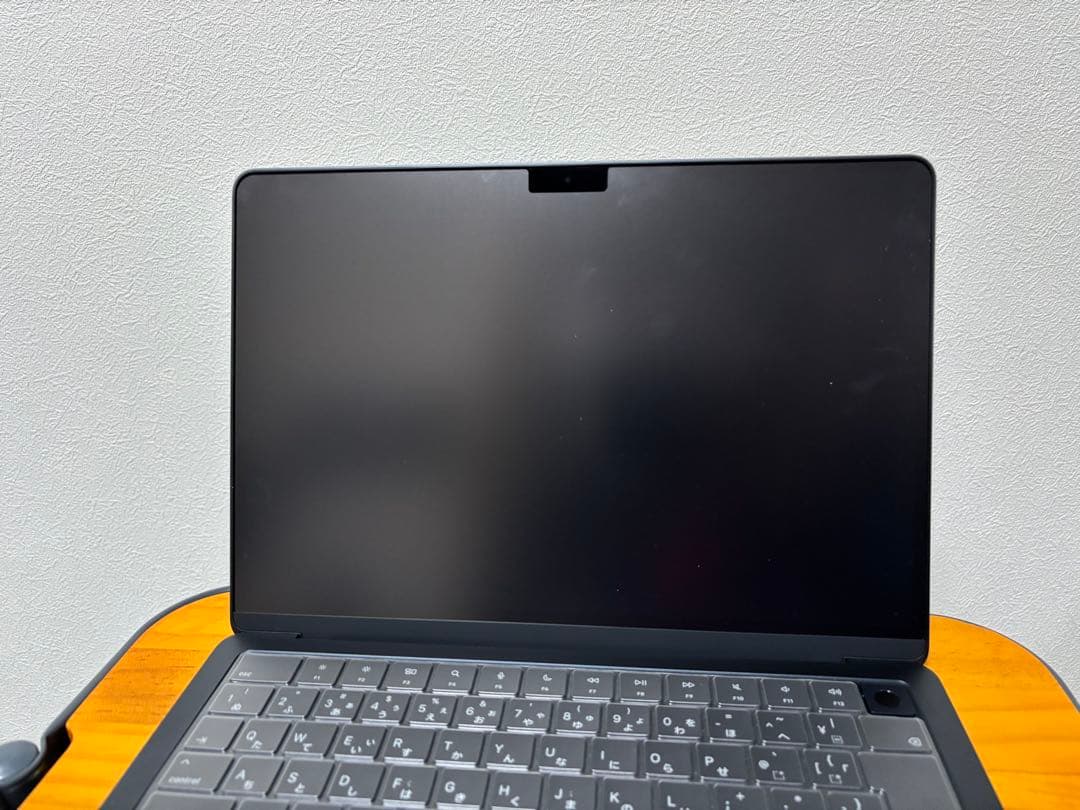 MacBook air M4 メモリ32GB 10コア　2TB