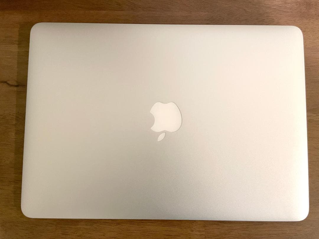 MacBook Air 13\"　2017　i5　8GB　121GB　まずまず美品