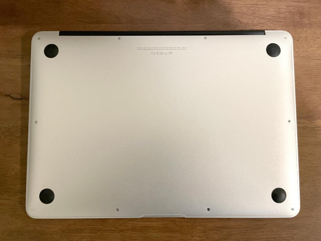 MacBook Air 13\"　2017　i5　8GB　121GB　まずまず美品