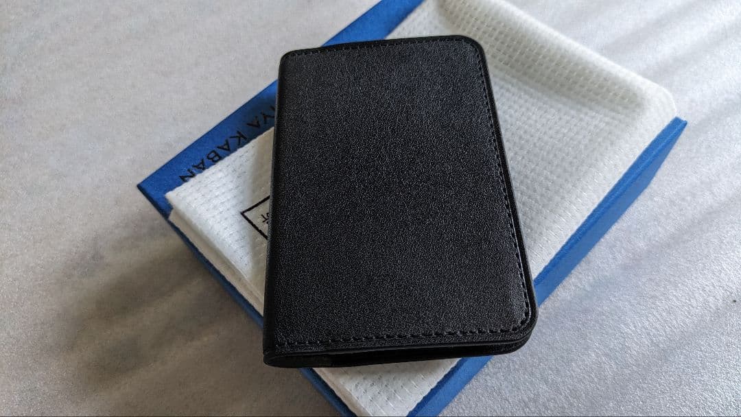 土屋鞄　カードケース　ブラックヌメ
