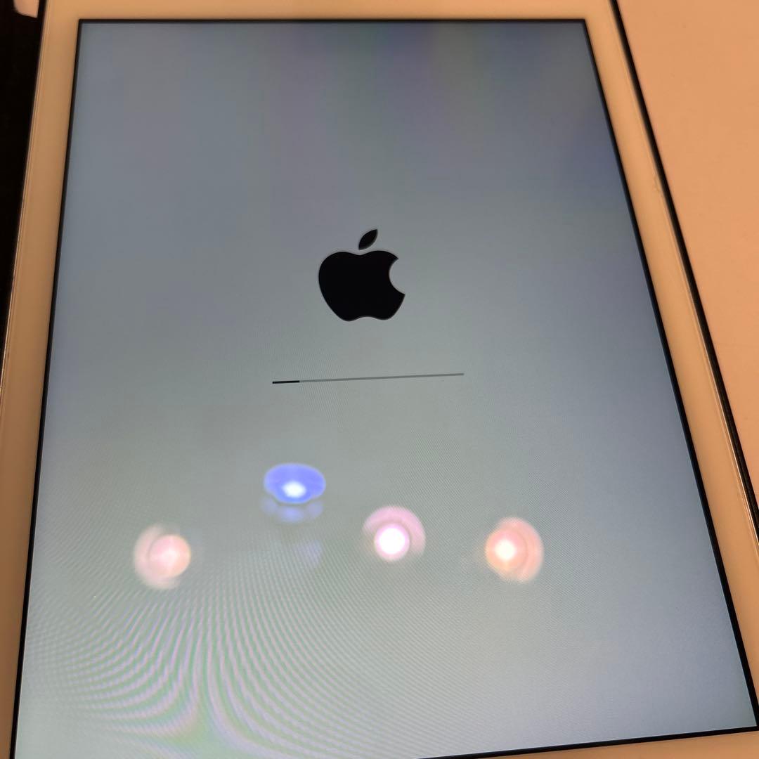 iPad 第6世代　A1954 9.7インチ　32GB