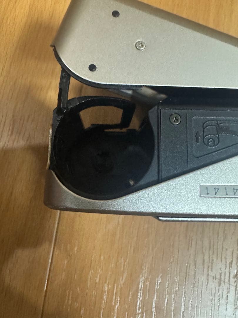 富士フイルム　FUJIFILM フィルムカメラ　TIARA ZOOM 28-56