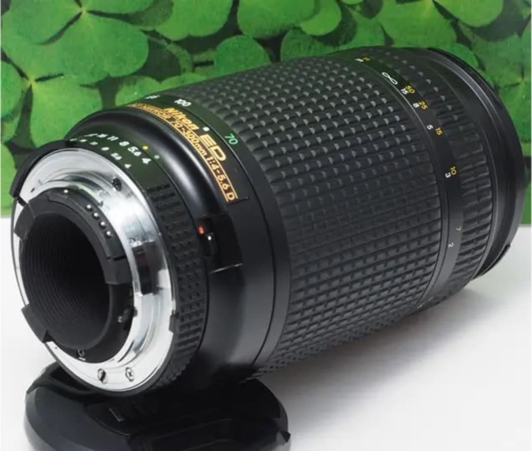 【美品】NikonニコンAF ED70-300mm望遠レンズ❤️スポーツで大活躍
