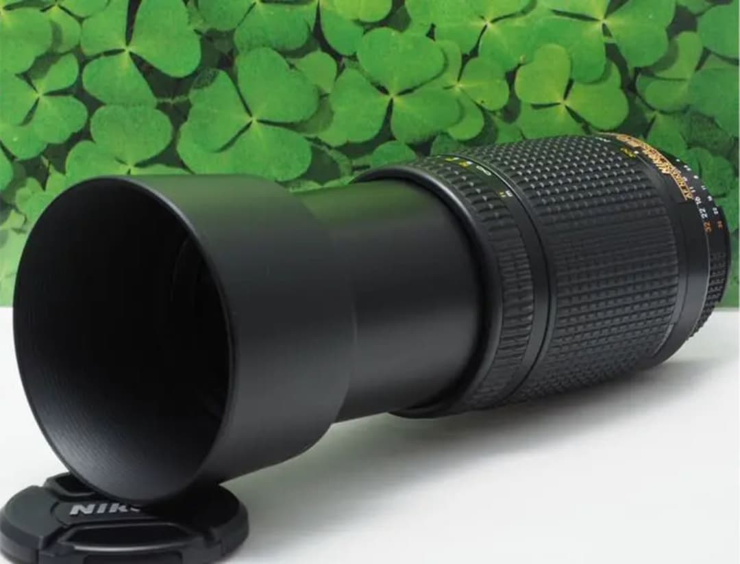 【美品】NikonニコンAF ED70-300mm望遠レンズ❤️スポーツで大活躍