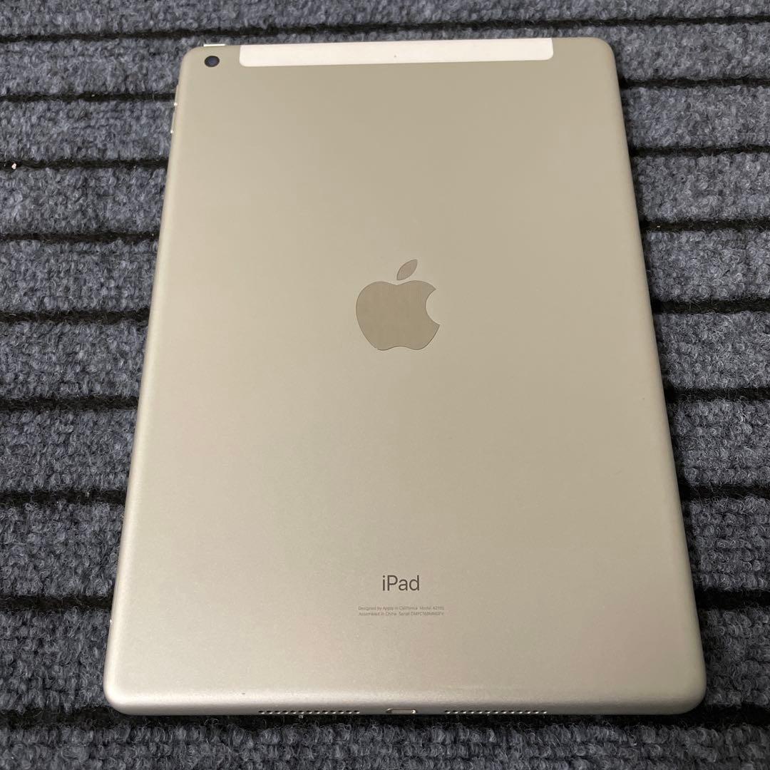 114 iPad 7世代 32GB SIMフリー シルバー