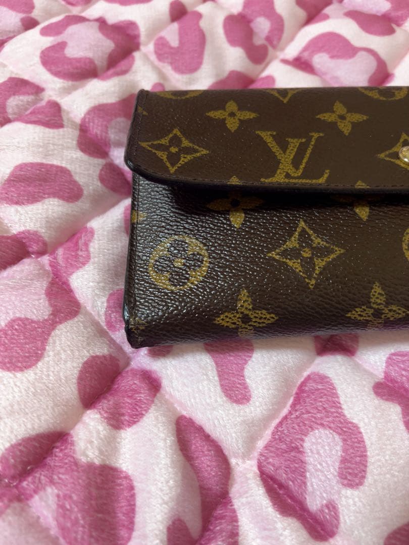 ルイヴィトン 3つ折り長財布