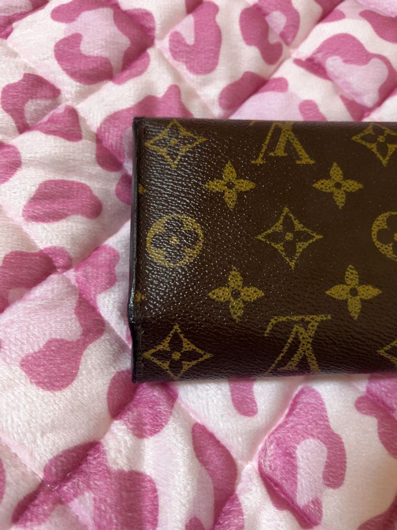 ルイヴィトン 3つ折り長財布