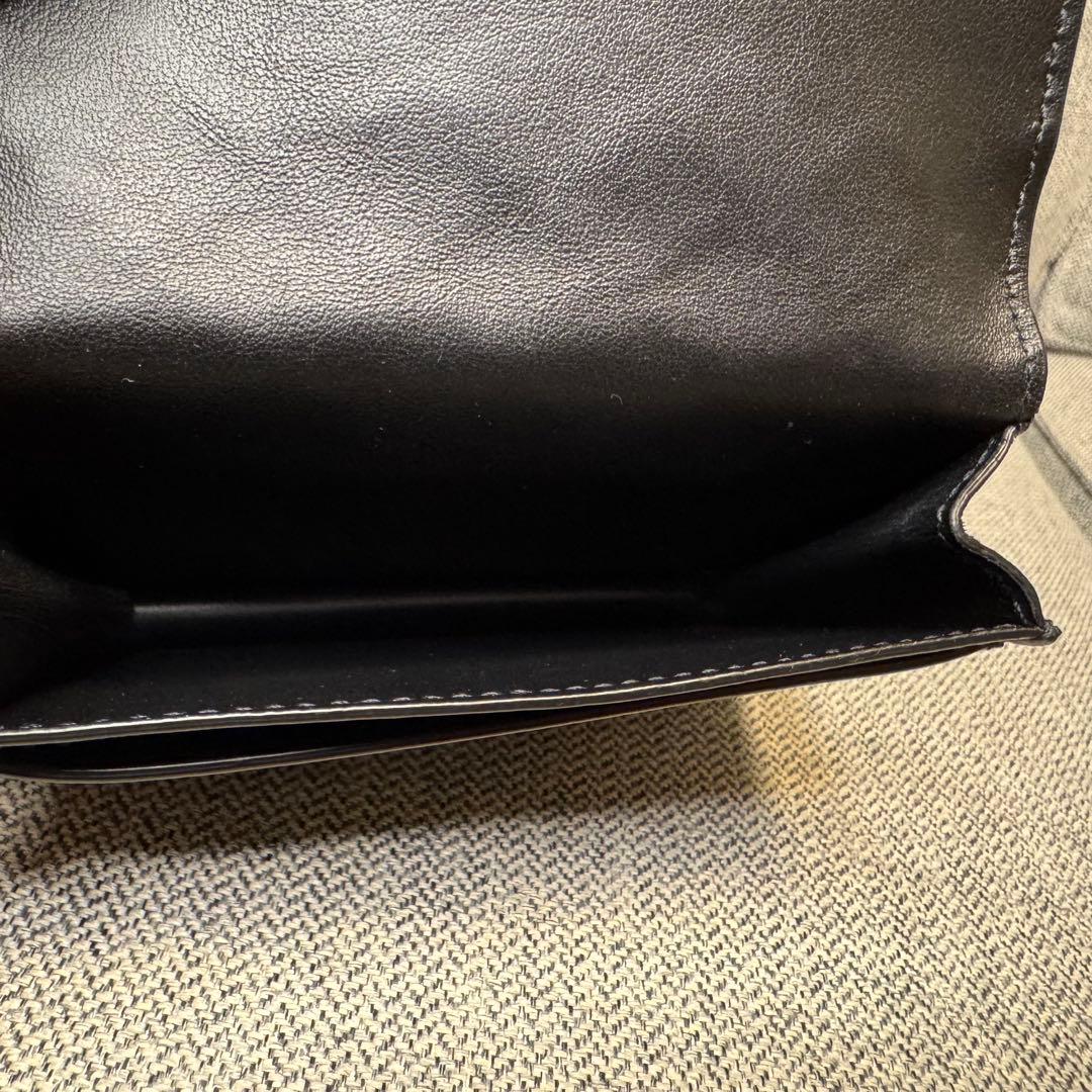 BOTTEGA VENETA イントレチャート カードケース 名刺⼊れ ブラック