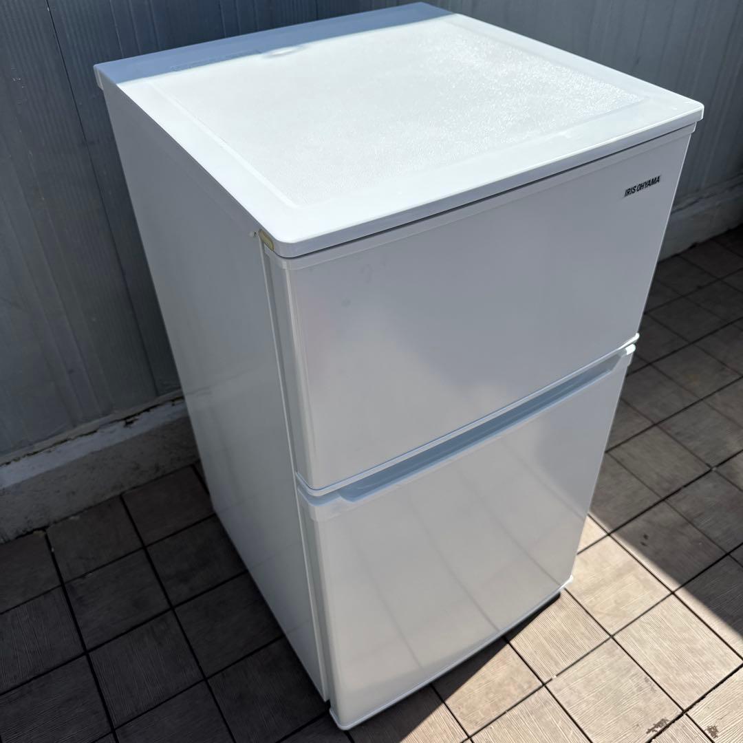 美品 アイリスオーヤマ 2021年製 冷蔵庫 90L コンパクト 小型 静音